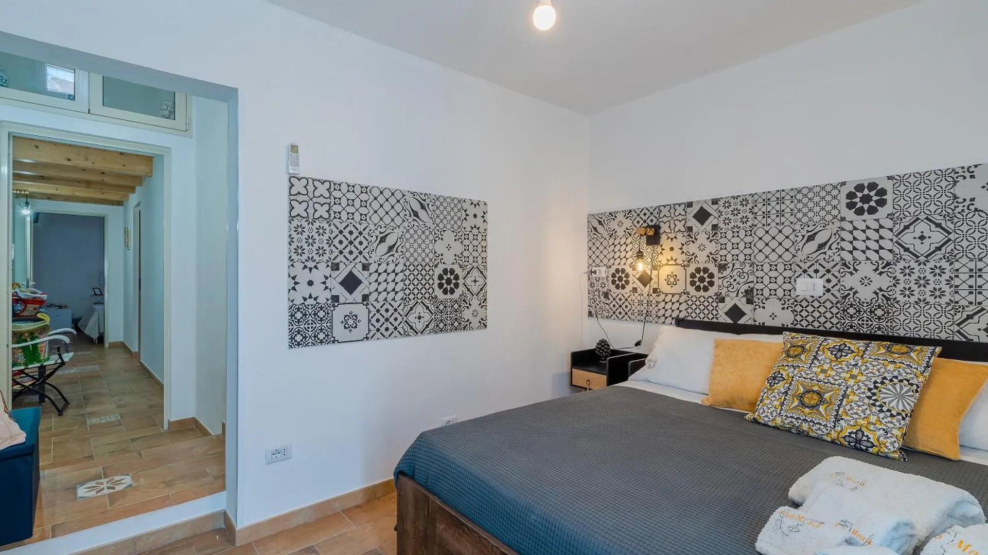 Bed & Breakfast La Mora Affittacamere Noto Italy